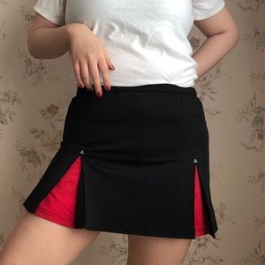 Kumpoo black and red tennis skirt,  spandex, M